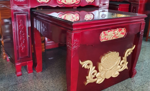 TFW-813-6  โต๊ะพระไต้หวันแบบดอกบัว 5.1ฟุต